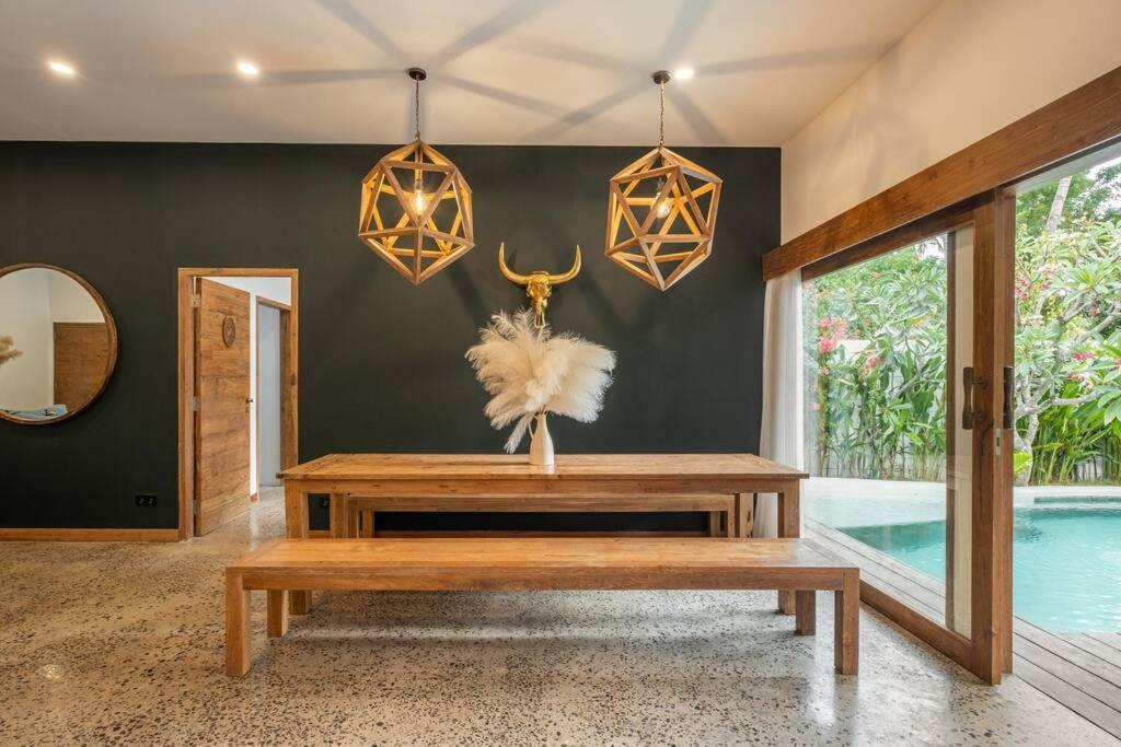 Designer New 3Bdr - Lush Garden+Pool Villa Gili Trawangan Exterior photo